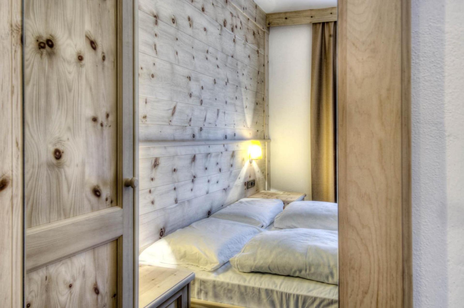 Family And Wellness Residence Ciasa Antersies サン・カッシアーノ エクステリア 写真